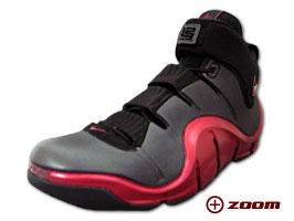 Zoom LeBRON IV "Hand Edition" 002